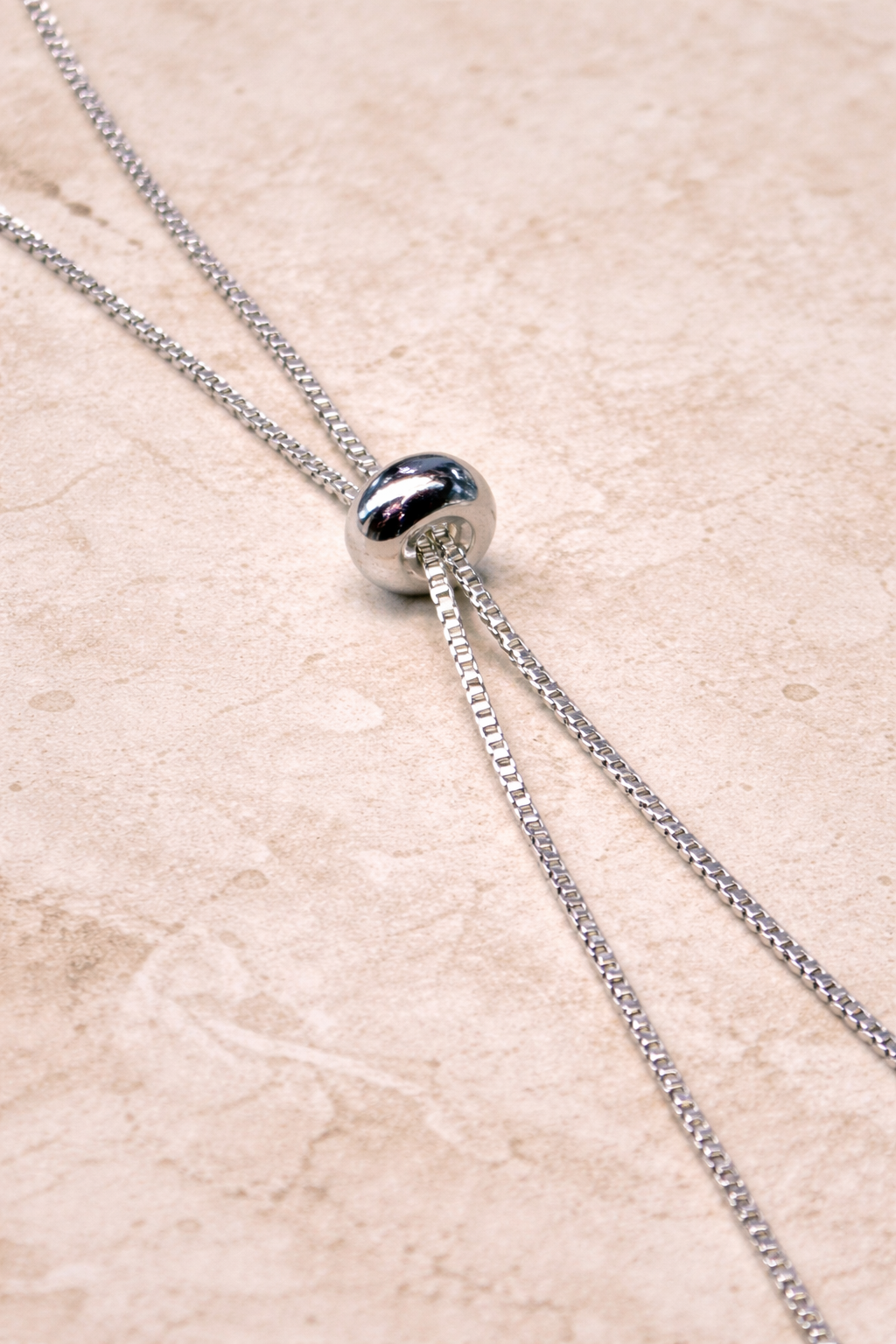 Pulsera Virgen de Guadalupe Plateada